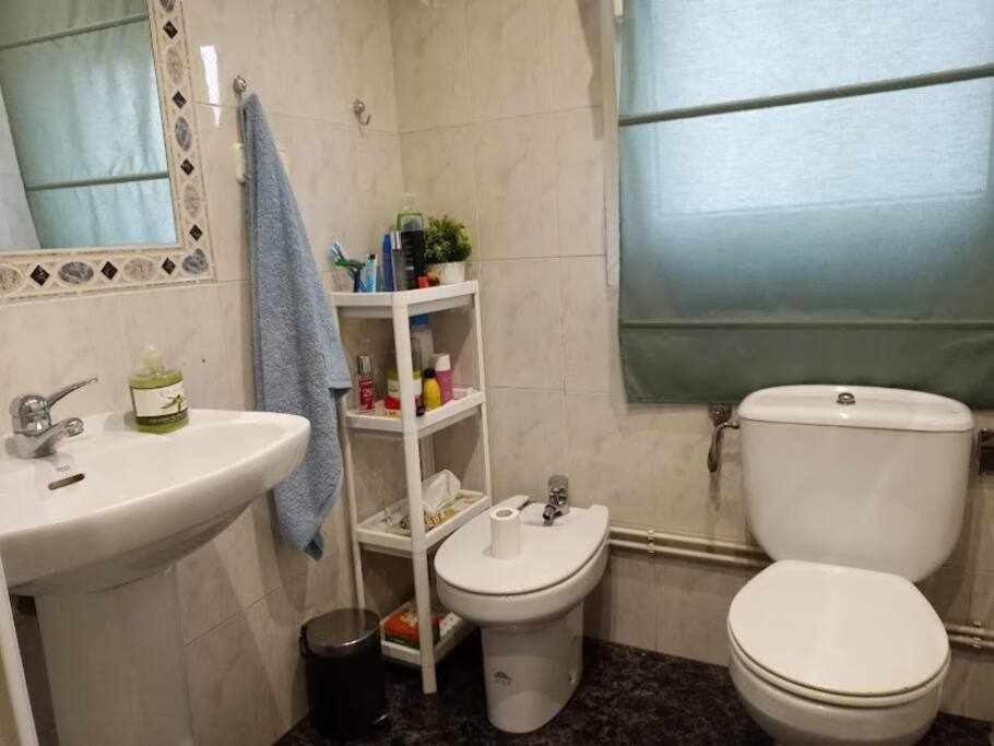 Fliphouse Rooms Pension Bilbao Luaran gambar